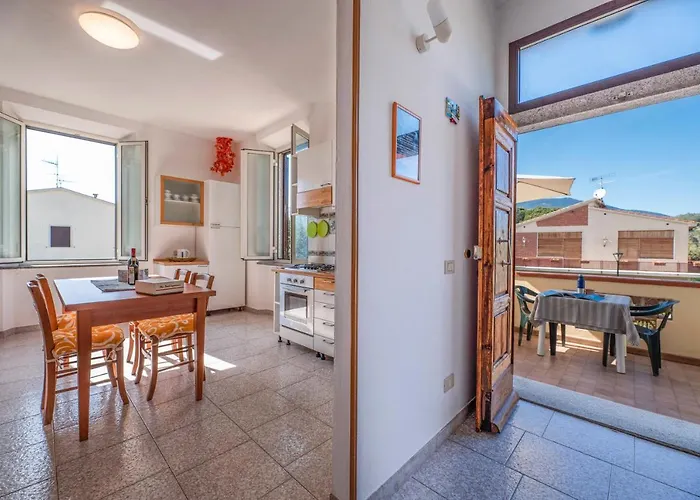 Aethalia - A 300mt Dal Mare 마리나디캄포